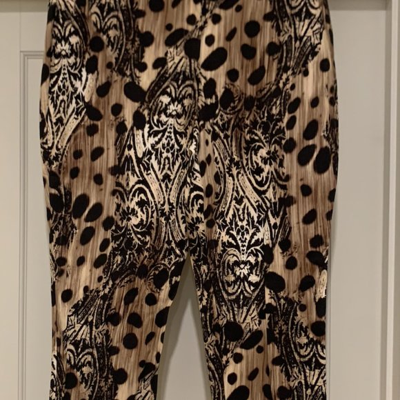 CHICO'S So Slimming Animal Instinct 24 Inch Crop Size 2.5 (14R) - Picture 4 of 4